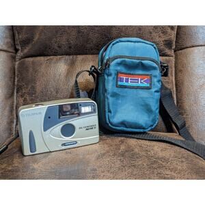 Vintage Fujifilm Big Viewfinder Auto 35 Camera 35mm Point and Shoot Camera